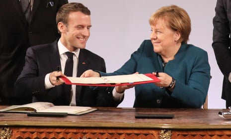 Emmanuel Macron and Angela Merkel sign  Franco-German treaty on 22 January 2019