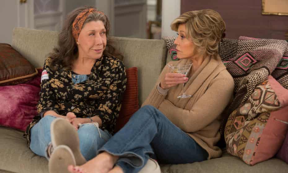 Lily Tomlin and Jane Fonda as divorced wives in US comedy drama Grace and Frankie. 