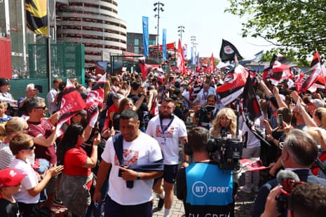 Saracens players arrive at the stadium prior to the Gallagher Premiership Final between Saracens and Sale Sharks at Twickenham Stadium.