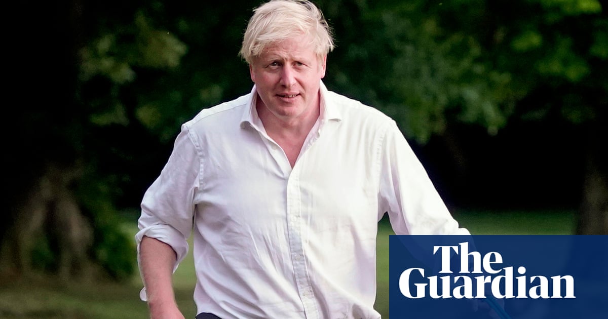 Boris Johnson referred to police over allegedly hosting friends at Chequers in lockdown