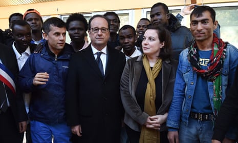French president François Hollande and housing minister Emmanuelle Cosse
