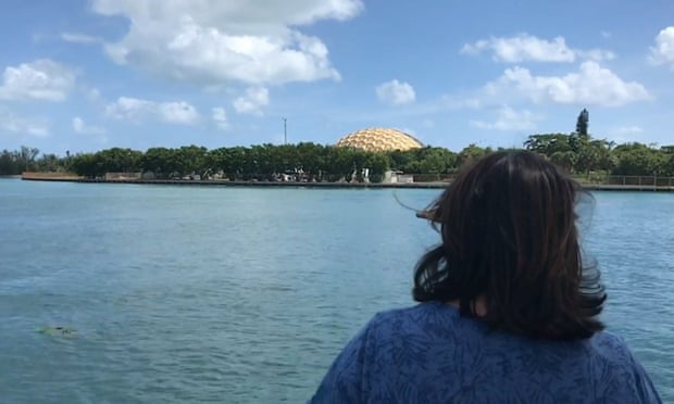 Ellie Kinley (Tah-Mahs) of Lummi Nation looks at the Miami Seaquarium.