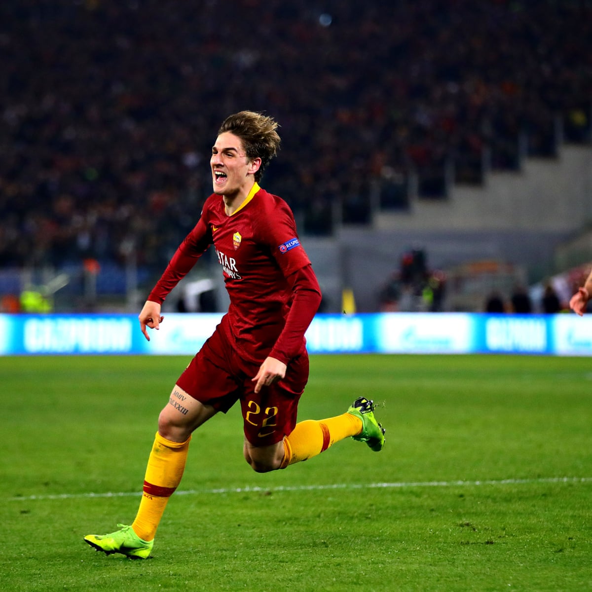 Roma S Nicolo Zaniolo I M Not Totti But One Day I Hope To Be As Good Football The Guardian