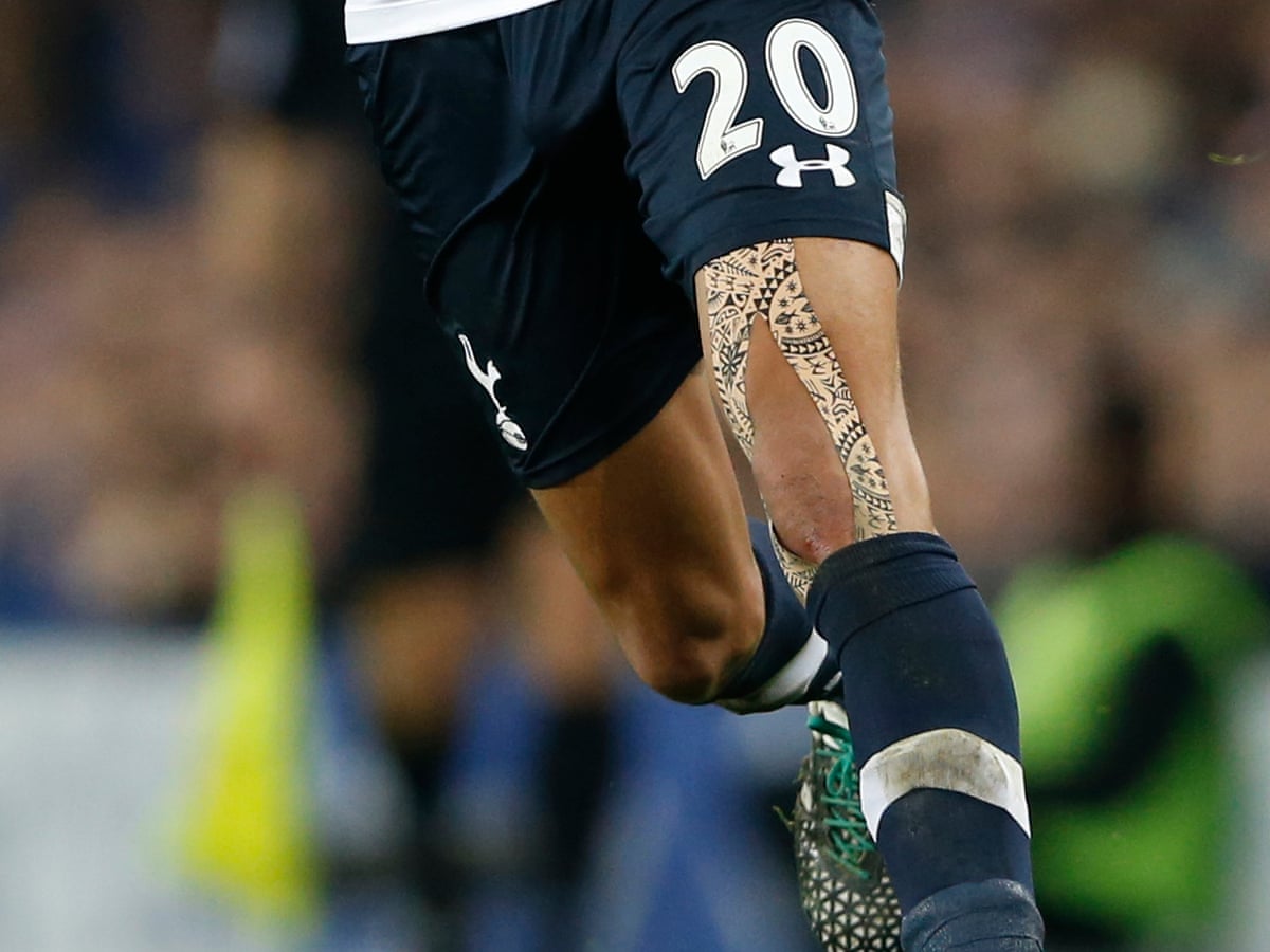 Dele Alli S Knee Tape Stylewatch Fashion The Guardian