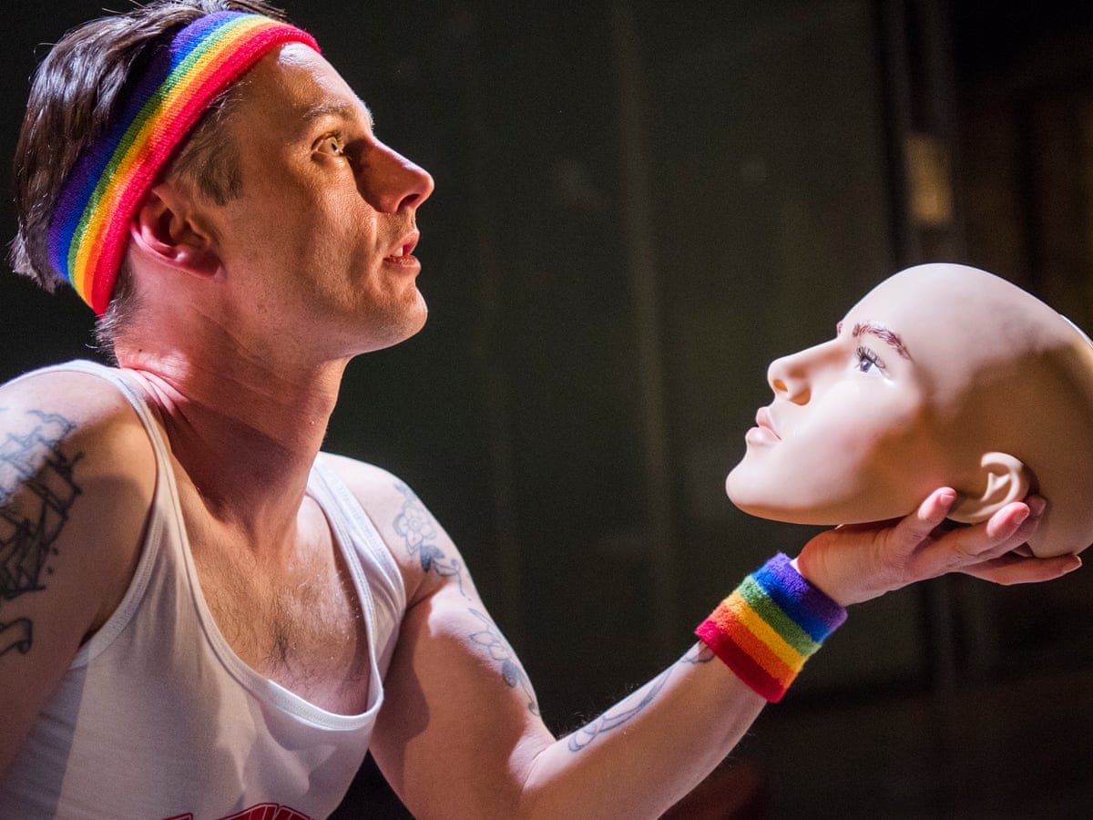 Re Member Me Review A Seance Of Hamlets From O Toole To Day Lewis Theatre The Guardian
