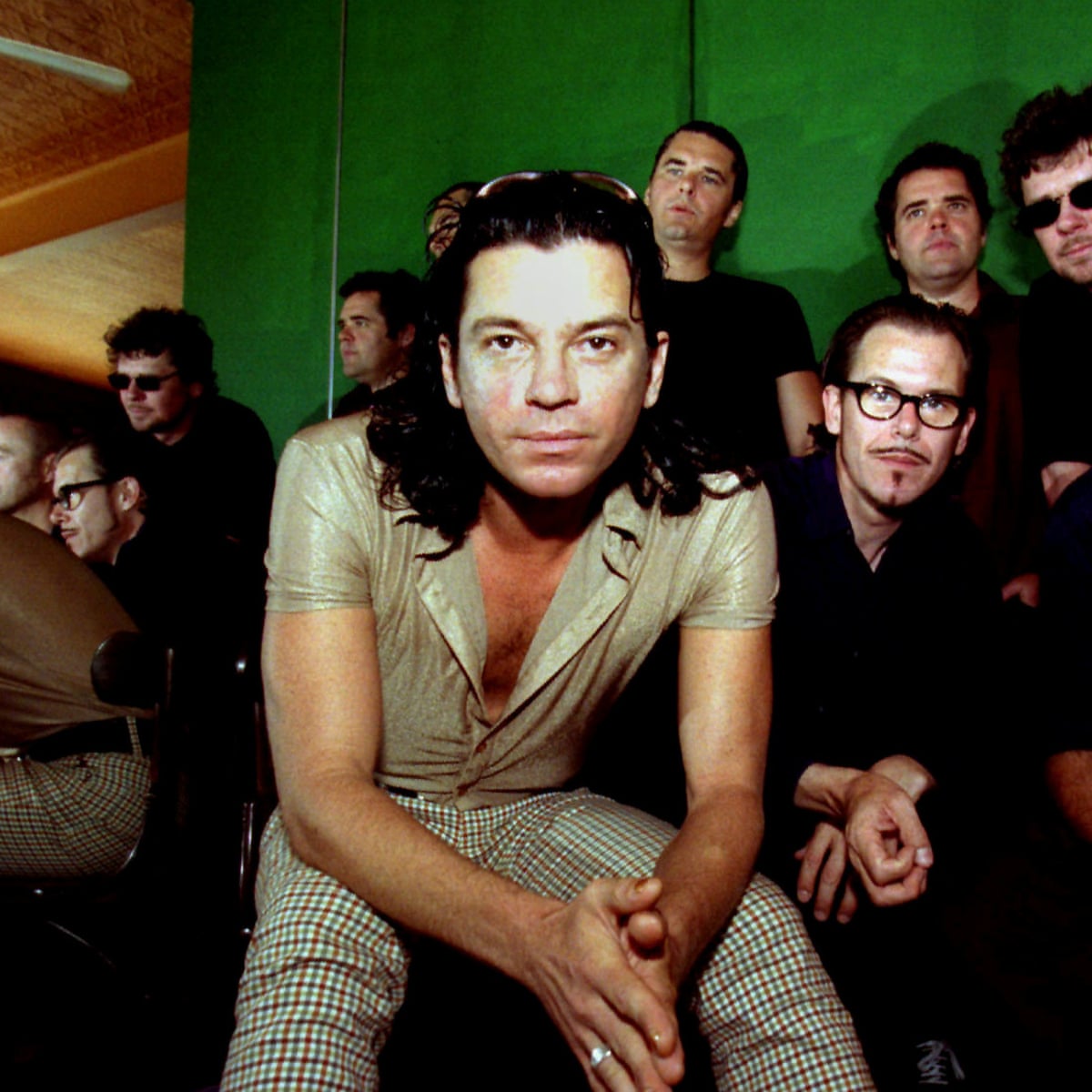 Blonde Idiote Bassesse Inoubliable****************Kick d'INXS