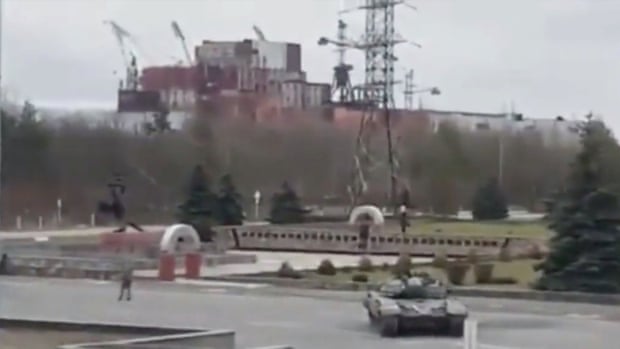 Russians fled Chernobyl with radiation sickness, says Ukraine as IAEA investigates | Ukraine | The Guardian