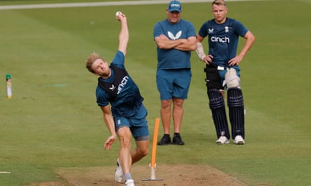 David Willey during a practice session