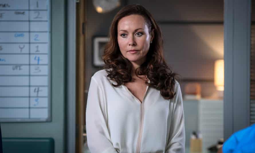 Amanda Mealing in Holby City