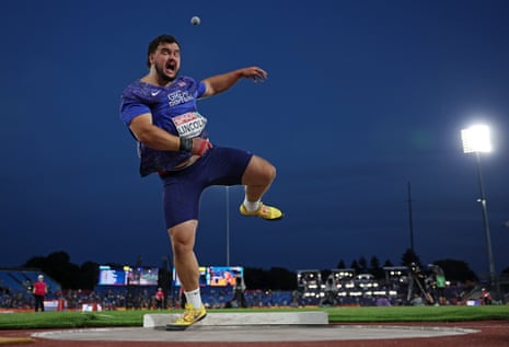 Scott Lincoln competes in the shot put final.