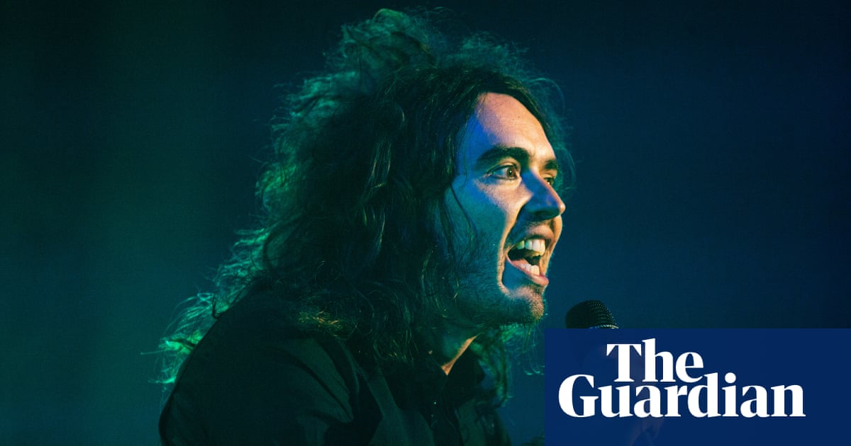 Russell Brand preocupa ‘no abordado adecuadamente’, revela investigación de la empresa de televisión | Russell Brand Russell Brand preocupa ‘no abordado adecuadamente’, revela investigación de la empresa de televisión | Russell Brand