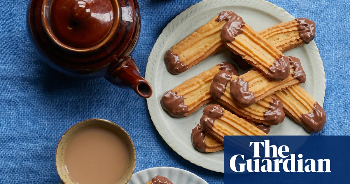 Benjamina Ebuehi's recipe for Viennese fingers | The sweet spot