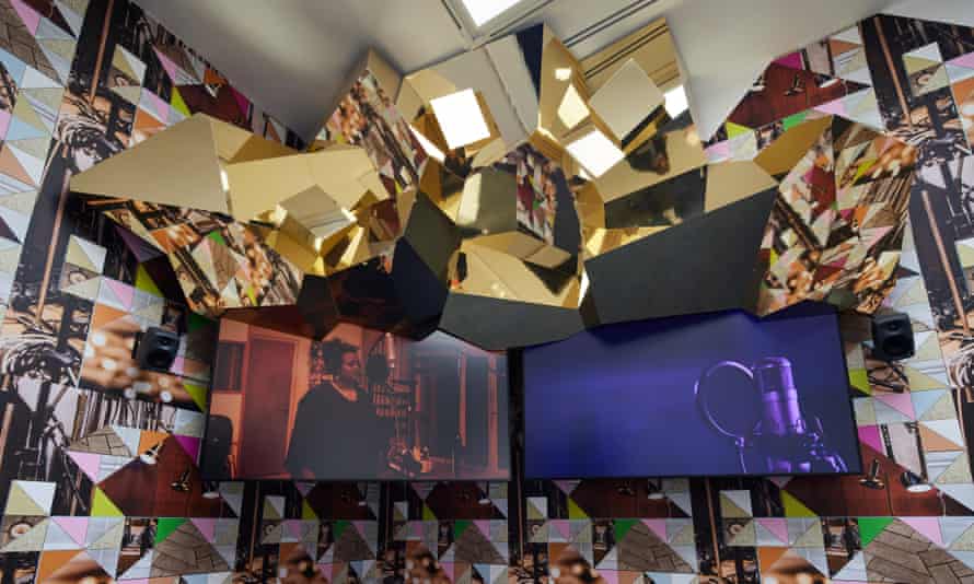 Multimedia environment at the British pavilion