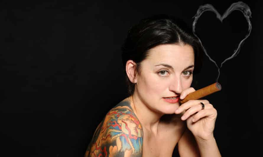 Zoe Lyons