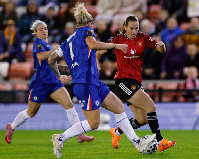 Manchester United v Chelsea: Women’s Super League – live