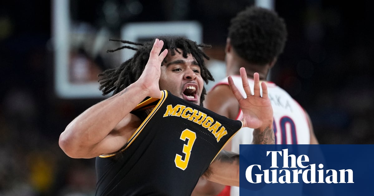 NCAA Tournament: Michigan rout Arizona to set up final against UConn
