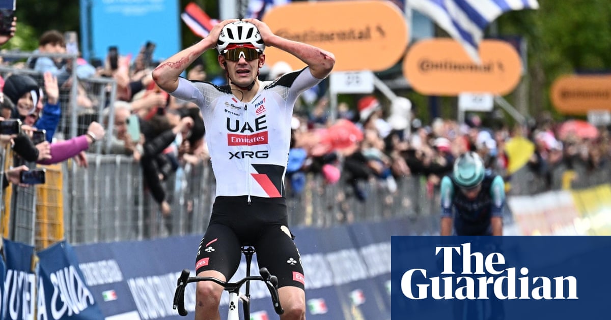 Giro d’Italia: Arrieta wins stage despite wrong turn as Eulálio takes maglia rosa
