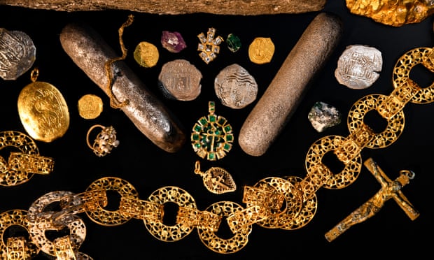 الذهب والمجوهرات والعملات المعدنية من درب حطام Maravillas