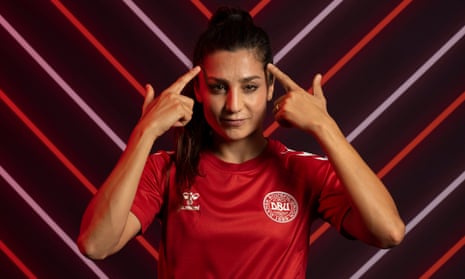 Nadia Nadim, afgebeeld vóór Euro 2022.