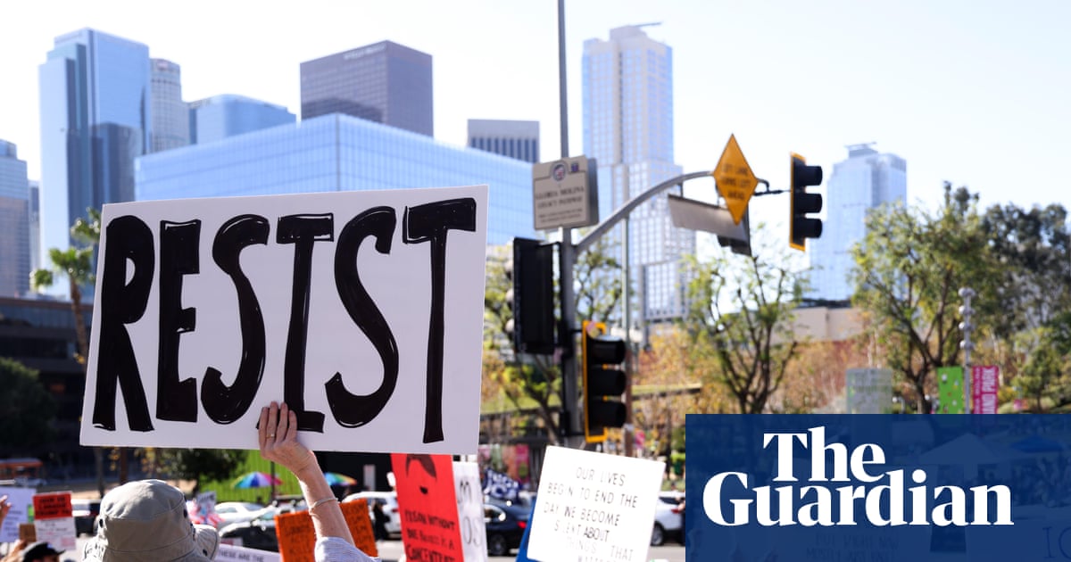 ICE agents broke US citizen’s arm as they detained him in California, officials say