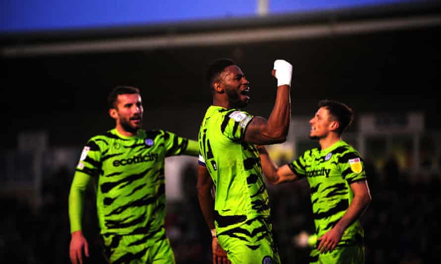 Forest Green Rovers se construit une avance apparemment inattaquable au sommet de la Ligue Deux