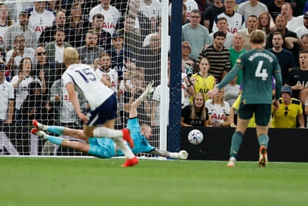 Jordan Pickford makes a save from Lucas Bergvall during the Premier League match between Tottenham and Everton.