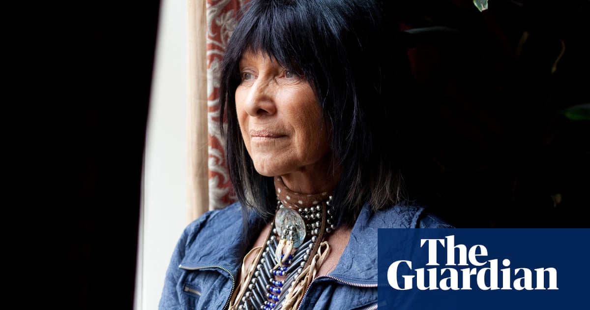 Buffy Sainte-Marie denies allegations she misled public about Indigenous ancestry