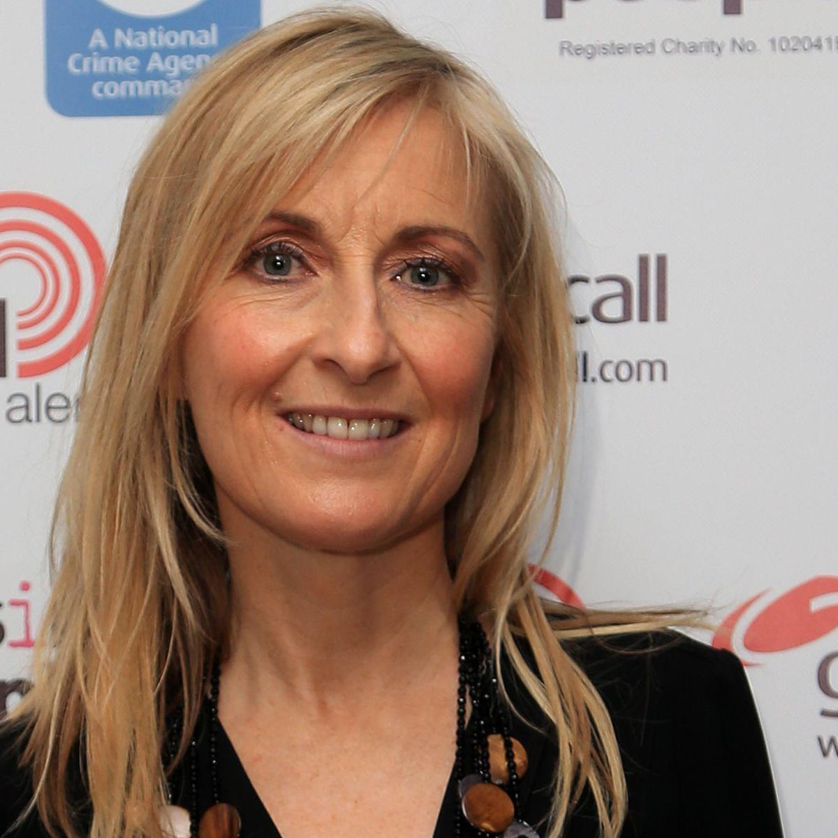 TV presenter Fiona Phillips reveals she has Alzheimer's at age of 62 | Fiona Phillips | The Guardian