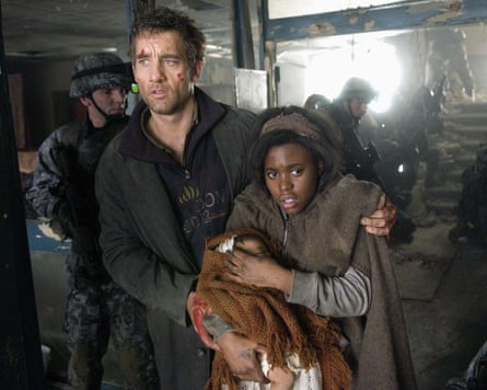 Clive Owen and Clare-Hope Ashitey in Children of Men, 2006.