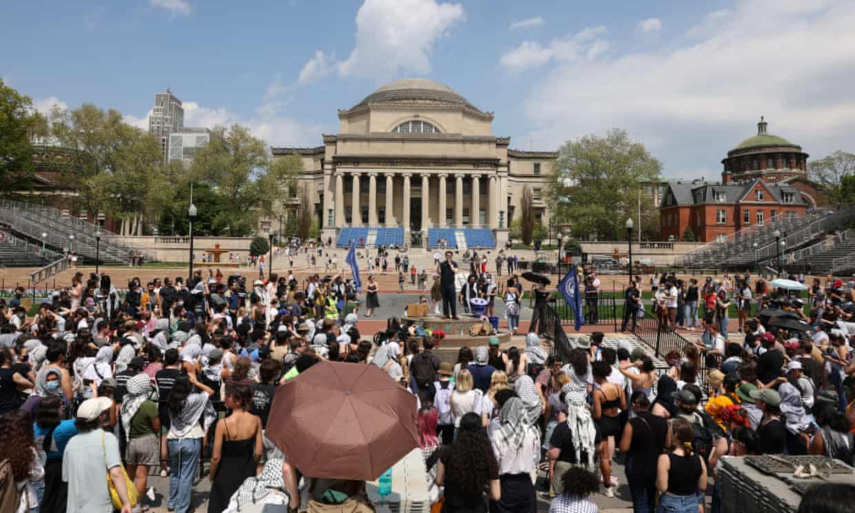 Columbia students ignore ultimatum