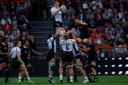Sophie de Goede wins lineout ball for Canada during the Women’s Rugby World Cup semi-final against New Zealand.