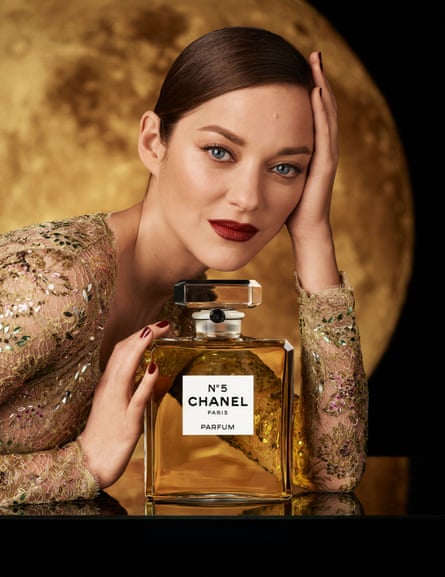 Marion Cotillard, the most recent Chanel No 5 muse.