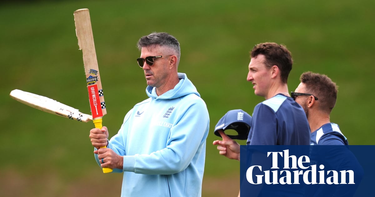 Kevin Pietersen tells ECB he will not promote gambling site while on England duty