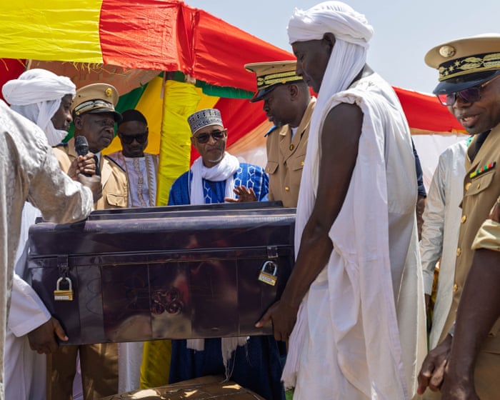 Ancient manuscripts return to Timbuktu 13 years after jihadist takeover