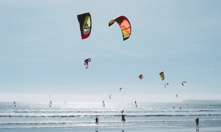Kitesurfers on Cabedelo Beach