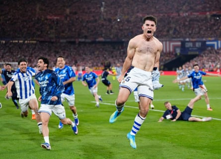 Pablo Marín leads the celebrations after scoring the winning spot-kick for Sociedad