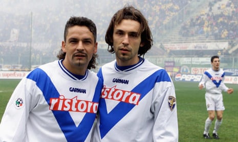 Roberto Baggio and Andrea Pirlo together at Brescia in 2001.