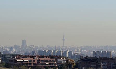 About 3,000 people die prematurely in Madrid every year due to pollution.