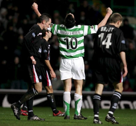 Jan Vennegoor of Hesselink celebrates after scoring for Celtic in January 2007.