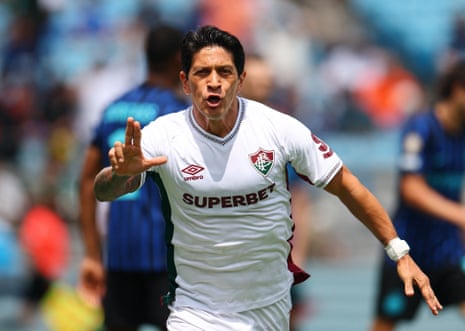 Fluminense’s German Cano celebrates scoring their first goal against Inter.