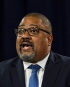 DoJ bids to regain access to classified documents seized in 3 Alvin Bragg.