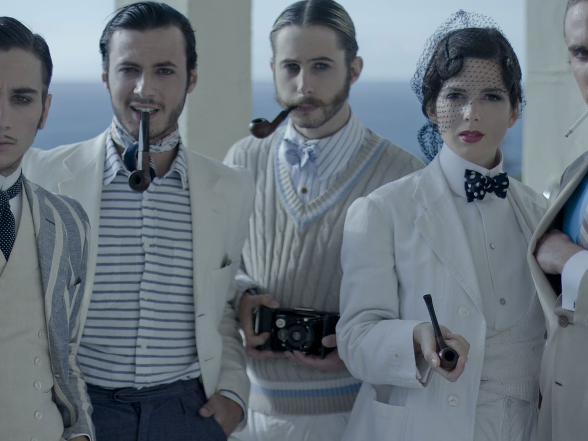 La Femme The Superchic French Band Who Hoodwinked Their Way To The Red Carpet Pop And Rock The Guardian