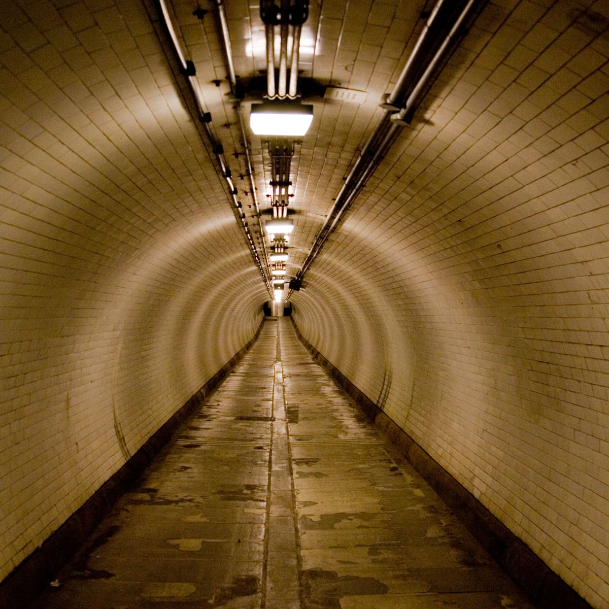 The Time Anomaly Of The Woolwich Foot Tunnel And Other Portals Of