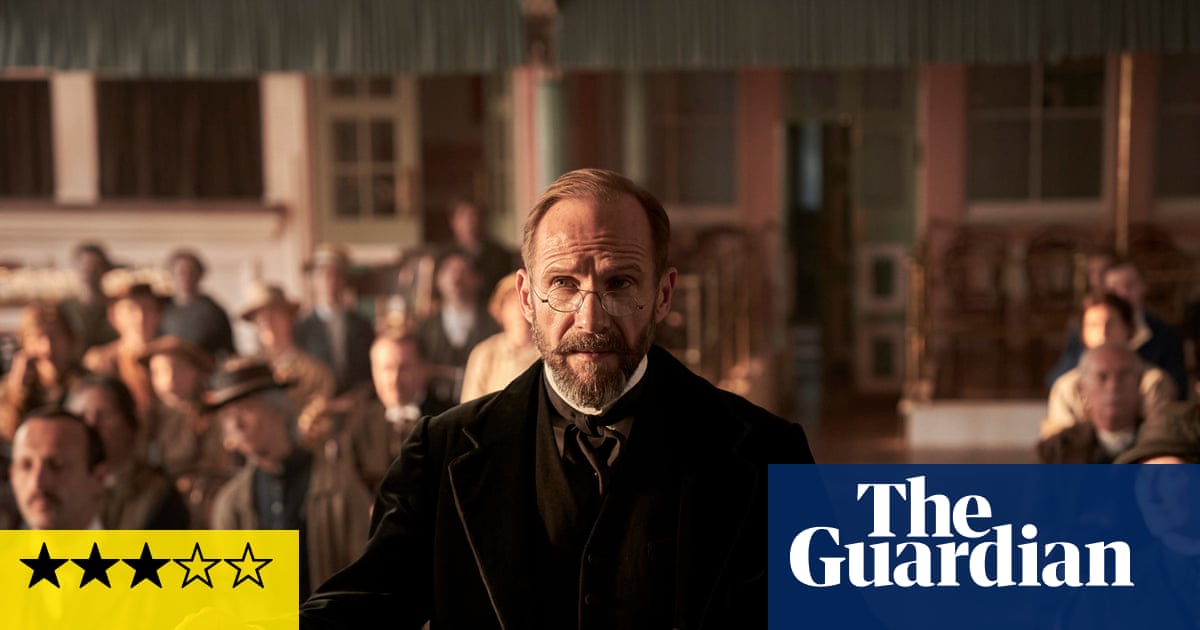 The Choral review – Ralph Fiennes makes pleasant music in low-volume drama