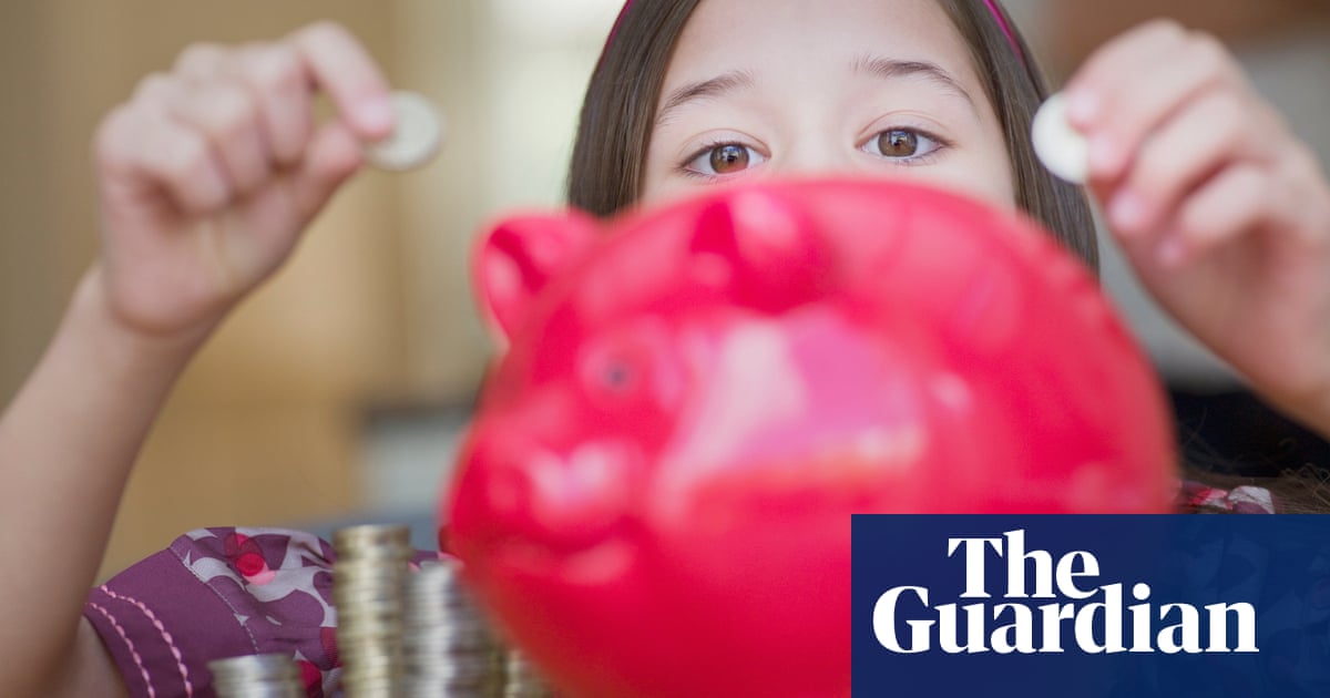 A third of UK parents cutting back on children’s pocket money
