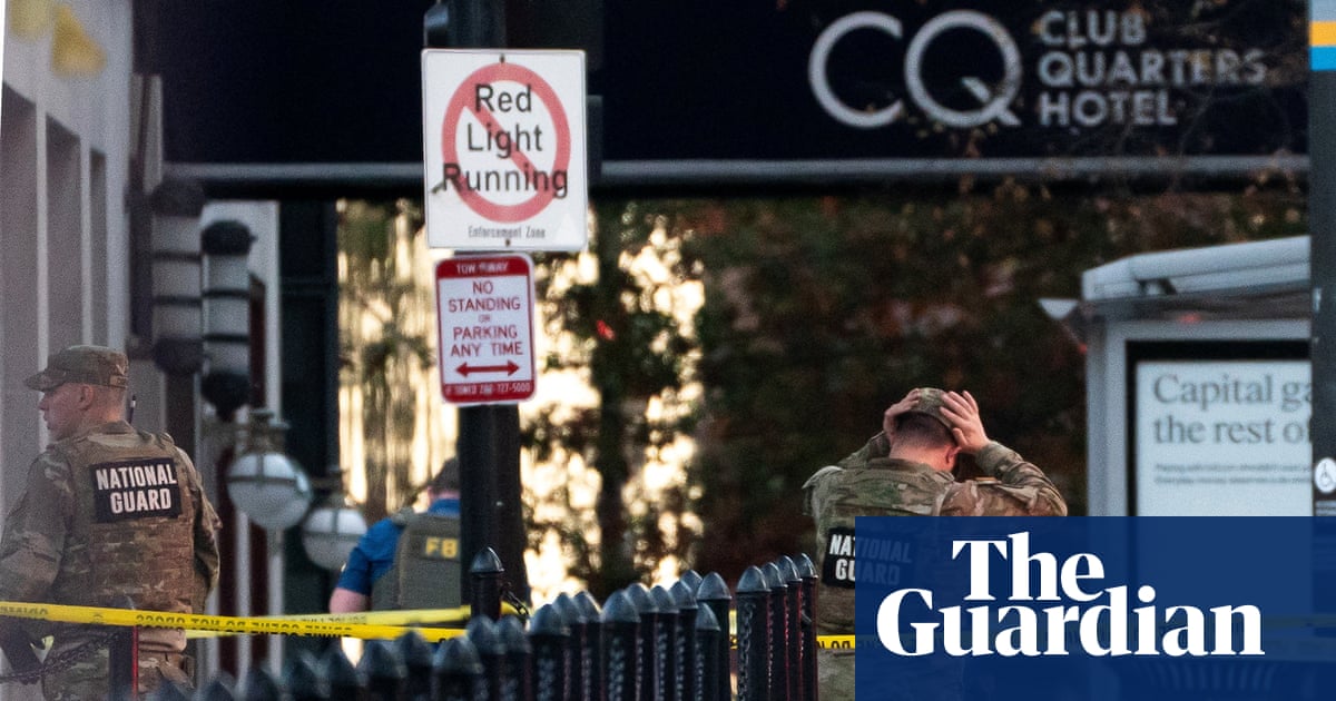 Trump news at a glance: president orders more troops to Washington DC after shooting of national guard members