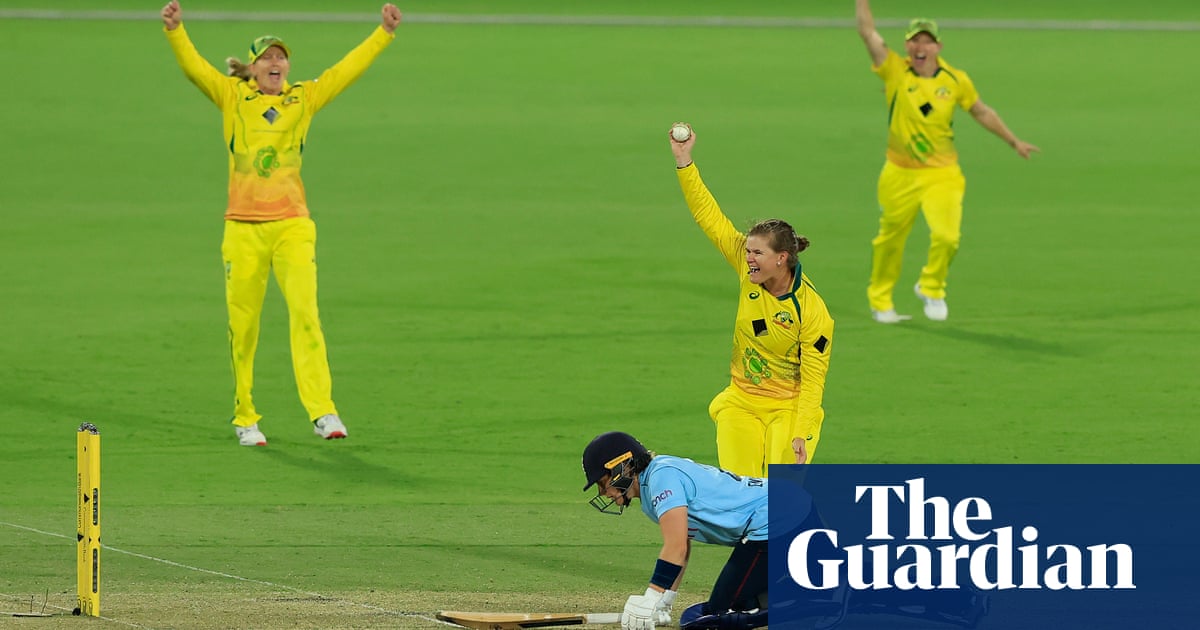 Australia bowlers skittle out England in first ODI to retain women’s Ashes