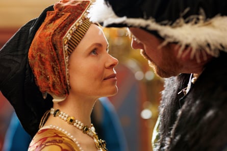 Kate Phillips as Jane Seymour and Damian Lewis as King Henry VIII.