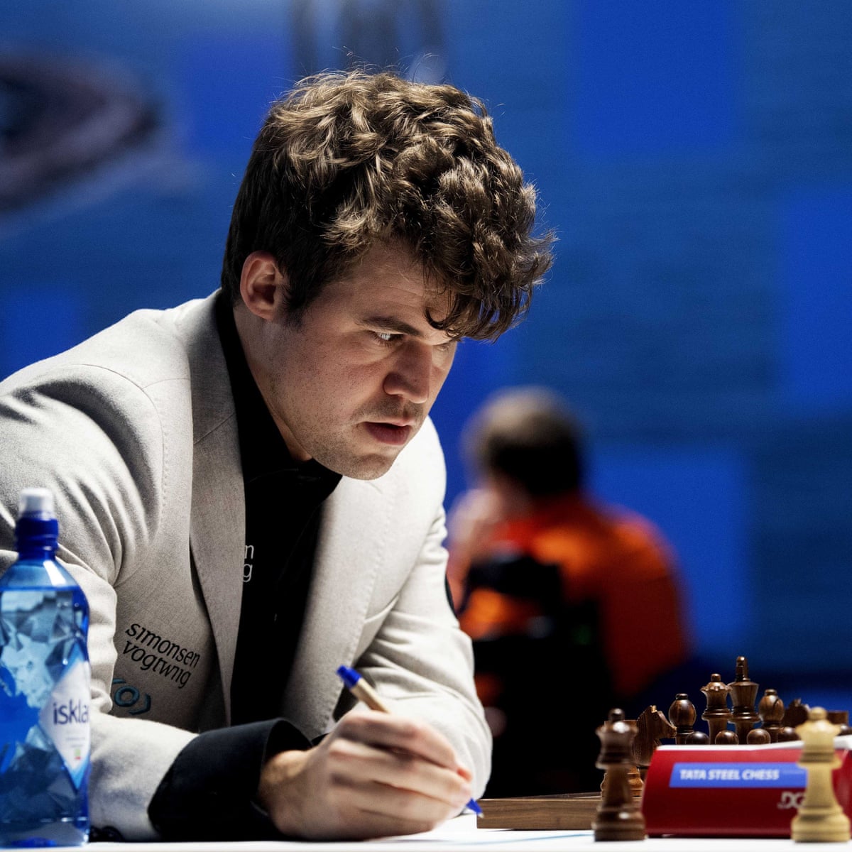 Fide rebukes Carlsen for resignation but 'shares concerns' over