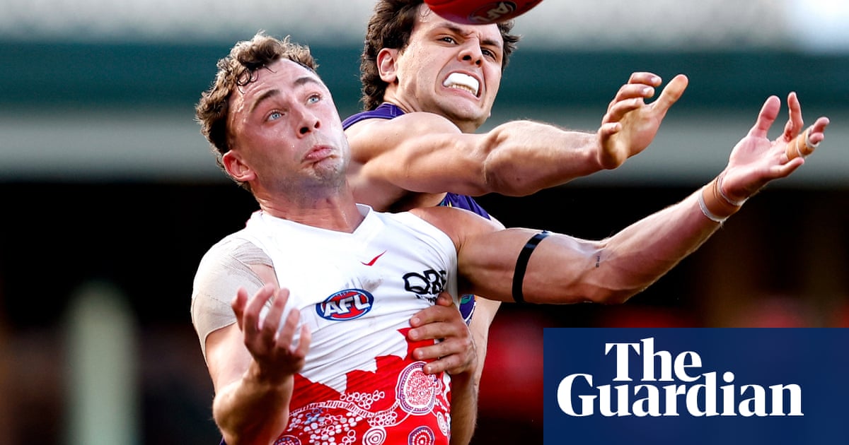 AFL Considers Radical In-Season Tournament With Prize, Tasmania Entry 2028